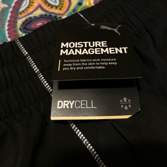 NWT Puma Ignite 3” Short in black w/ reflective detail, size L - Picture 5 of 8